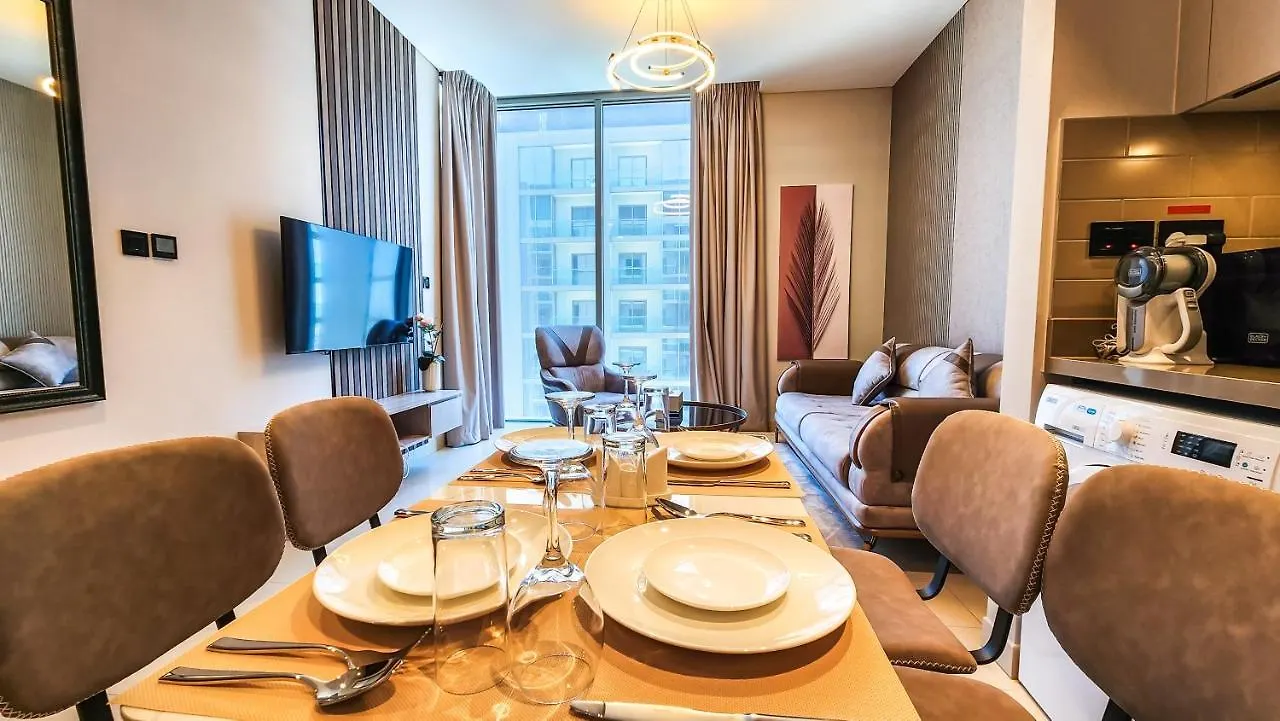 Stay By Latinem Luxury 1Br Holiday Home Cvr A3001 Near Burj Khalifa Dubai United Arab Emirates